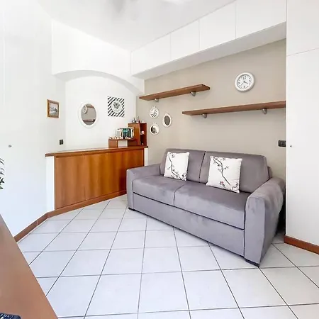 Studiolake By Design Апартаменты *